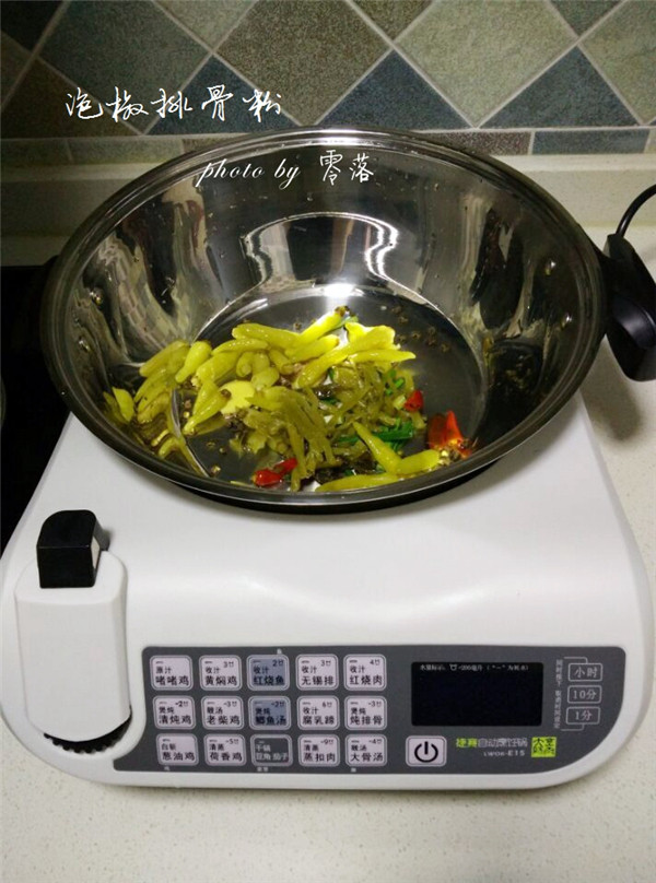 泡椒排骨粉步骤3