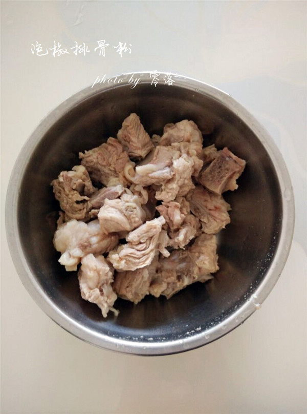 泡椒排骨粉步骤2