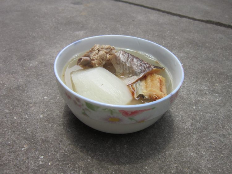排骨炖鳗鱼干步骤7
