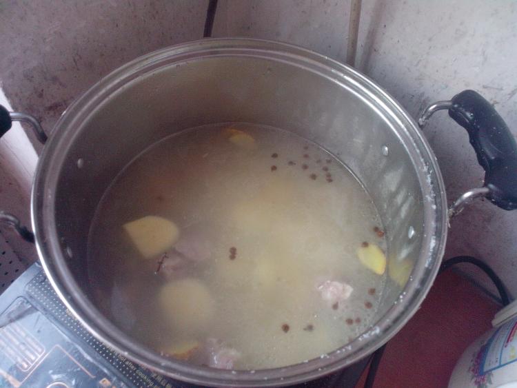 排骨煲土豆步骤12