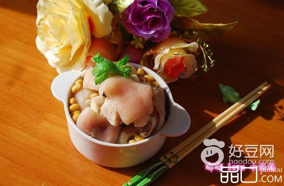 猪蹄黄豆汤