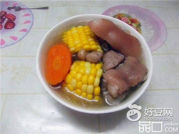 花生眉豆煲猪蹄