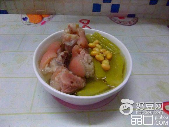 苦瓜黄豆猪蹄汤