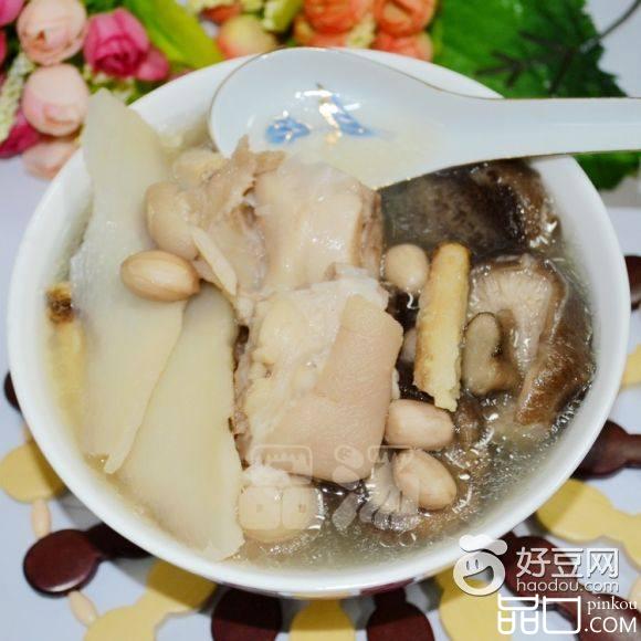 香菇蹄花汤