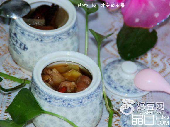 瓷罐煨汤