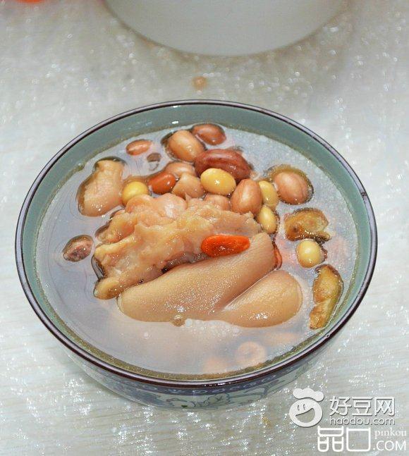 花生黄豆炖猪蹄