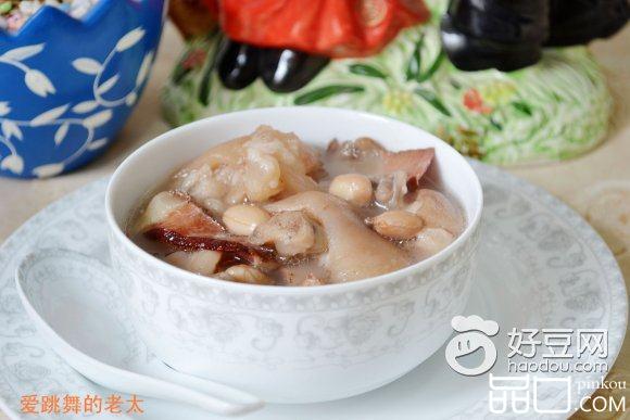 腊味花生炖猪蹄
