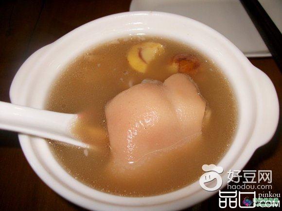 油栗猪蹄汤