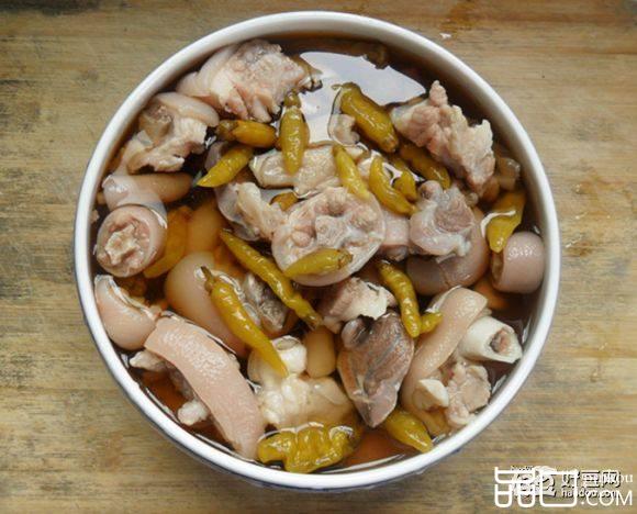 香糟卤猪蹄猪尾