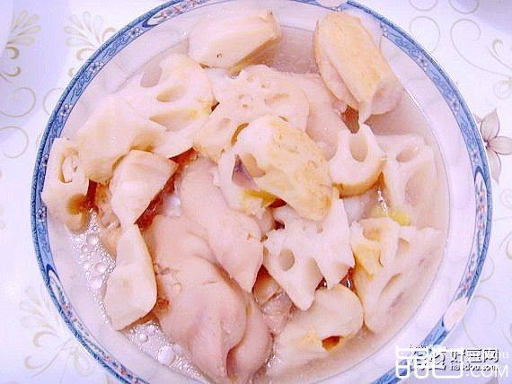 莲藕猪脚汤