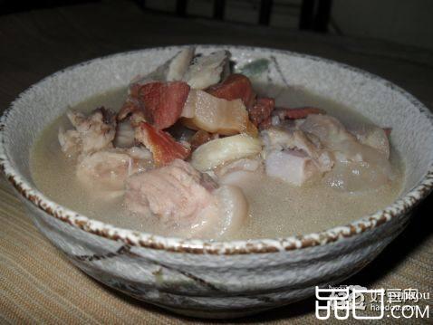 咸肉猪蹄汤