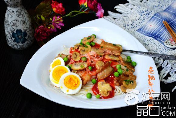 蘑菇五花肉拌一根面