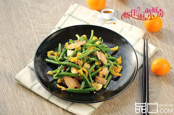 黄瓜花炒肉