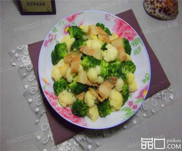 西兰花炒菜花