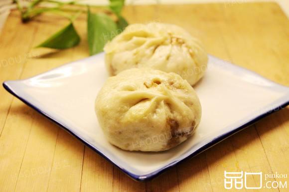 猪肉韭菜鸡蛋包子
