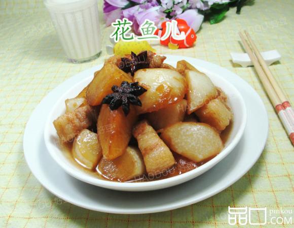 萝卜烧五花肉