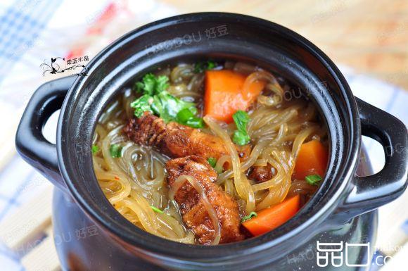 五花肉粉丝煲