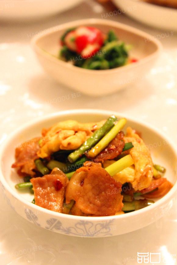 肉蛋炒蒜薹