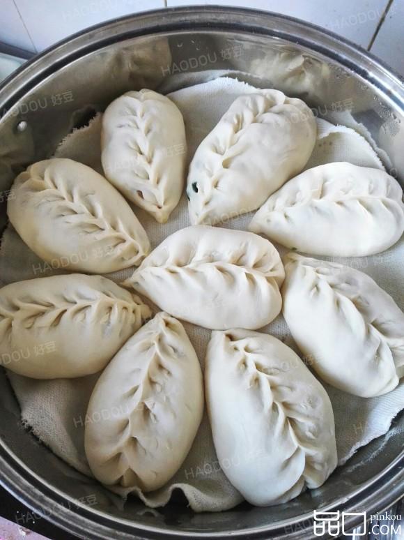 荠菜发面包子