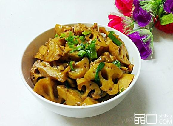五花肉焖莲藕