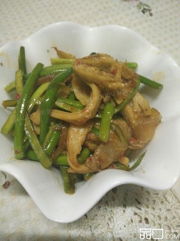 干锅蒜薹面筋
