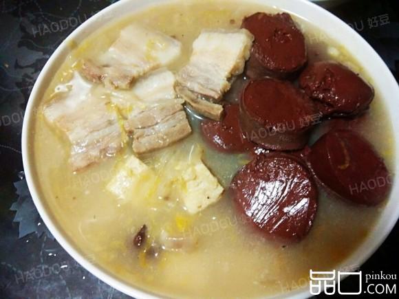 酸菜血肠五花肉