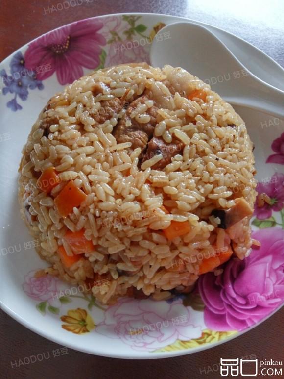 电饭煲版煲仔饭