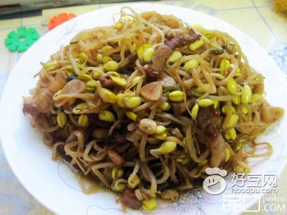 猪肉炒黄豆芽