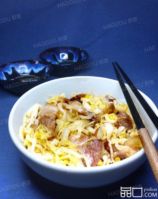 东北酸菜炒五花肉