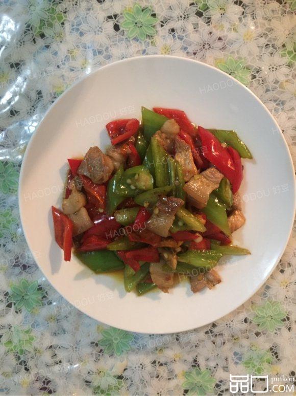 青红辣椒炒肉