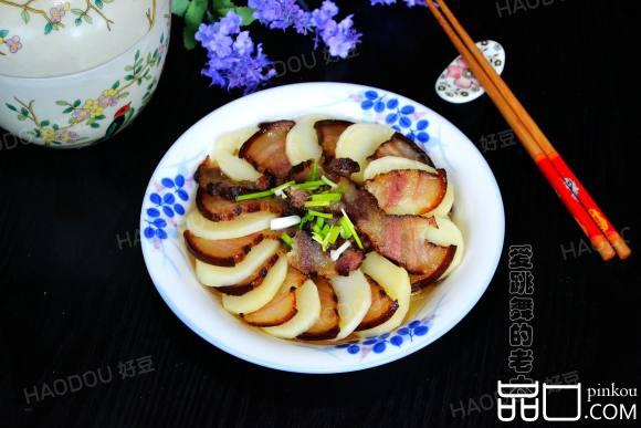 腊肉蒸土豆