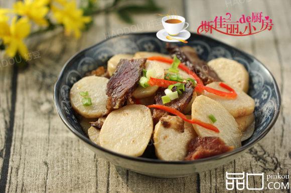 腊肉芋头片