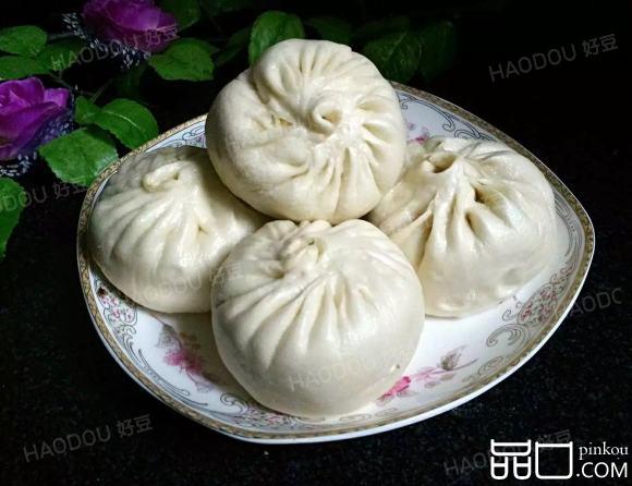 腊肉包子
