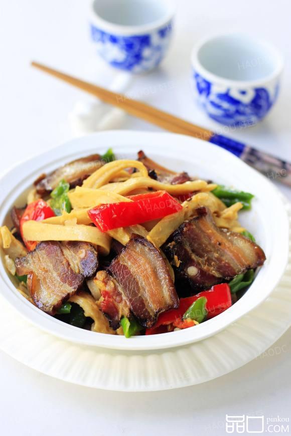 腊肉炒面筋