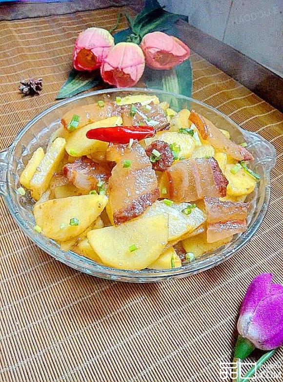 腊肉炒土豆