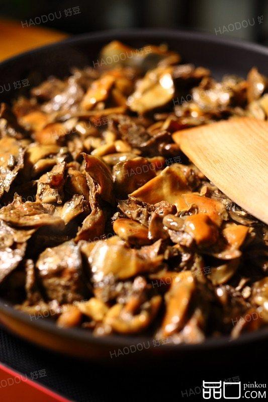 琥珀腊肉炖寒菌