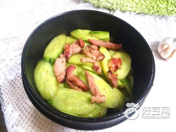 黄瓜炒腊肉