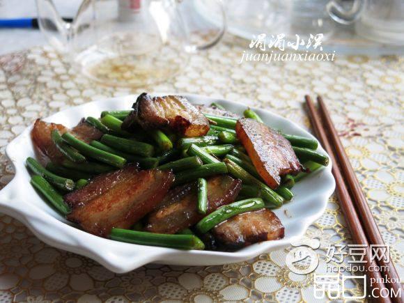 腊肉炒蒜薹