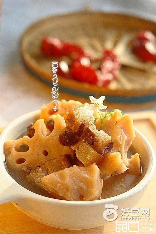 腊肉煲莲藕