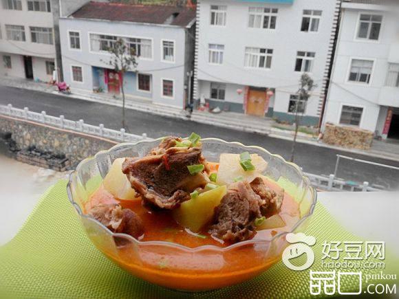 腊肉炖萝卜