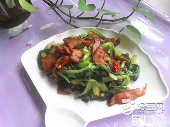 腊肉烧小白菜