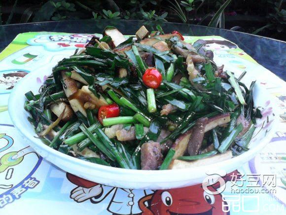 腊肉豆干炒韭菜