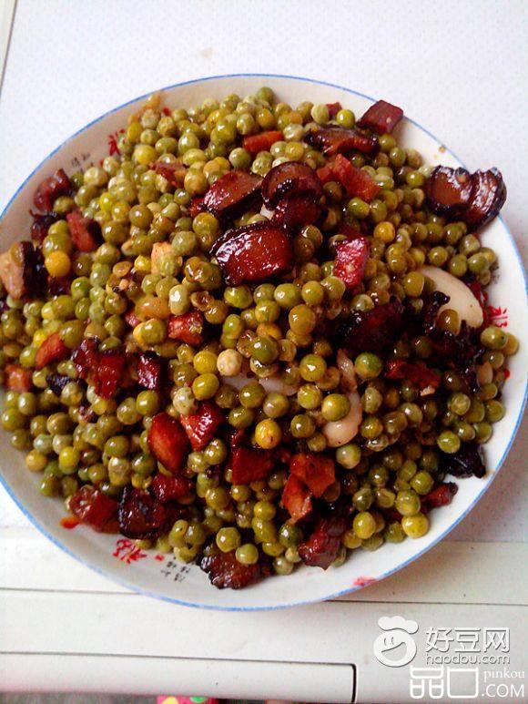 腊肉焖豌豆
