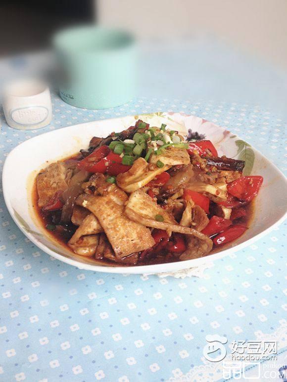 腊肉炒豆腐