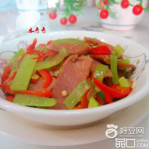 米椒莴笋烧腊肉