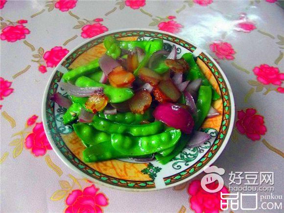 荷兰豆洋葱炒腊肉