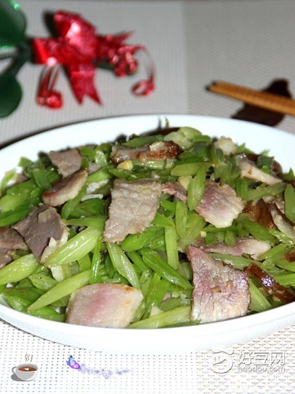 香芹炒腊肉