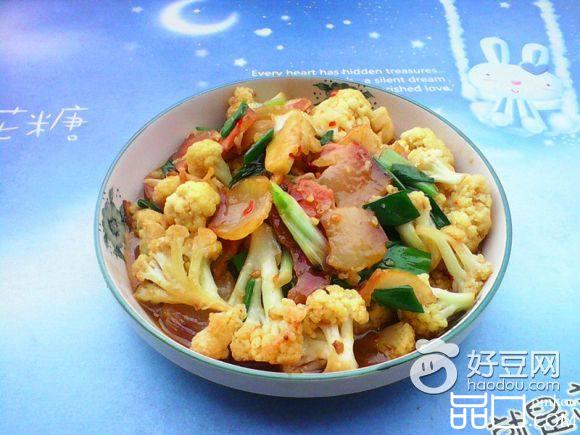 花菜焖腊肉
