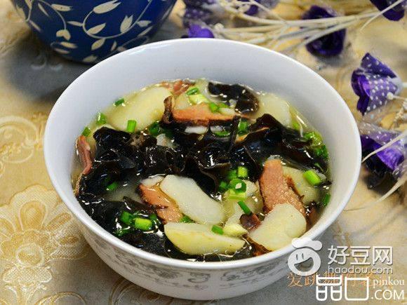 腊味马蹄黑木耳汤