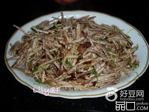 腊味蒸芋丝